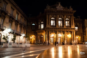 Scopri di più sull'articolo Angoli, toni e colori della città etnea